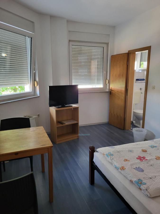 Guest House Talas Osijek Exterior photo