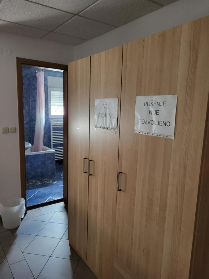 Guest House Talas Osijek Exterior photo