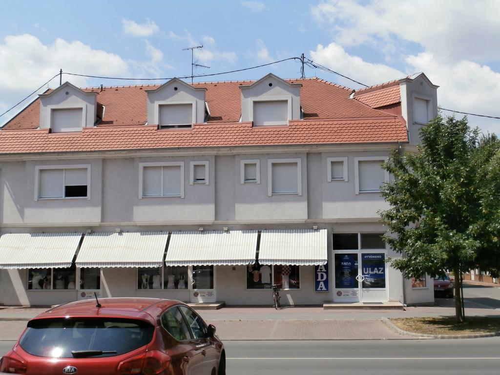 Guest House Talas Osijek Exterior photo